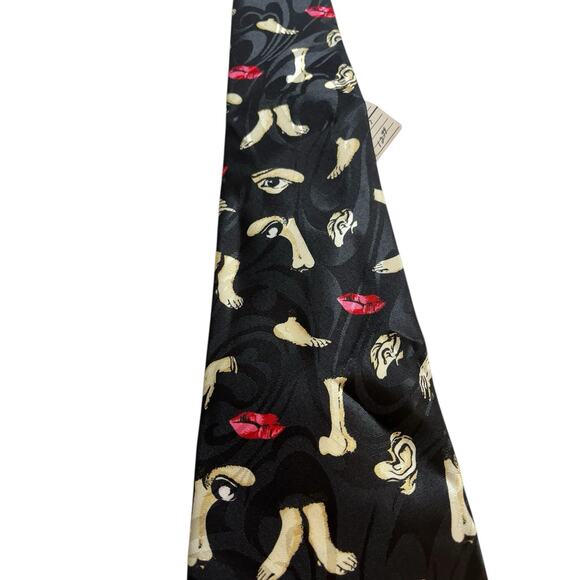 Vintage Designs By A. Rogers Men's Eyes Ears Nose Mouth Body Neck Tie - Picture 2 of 4